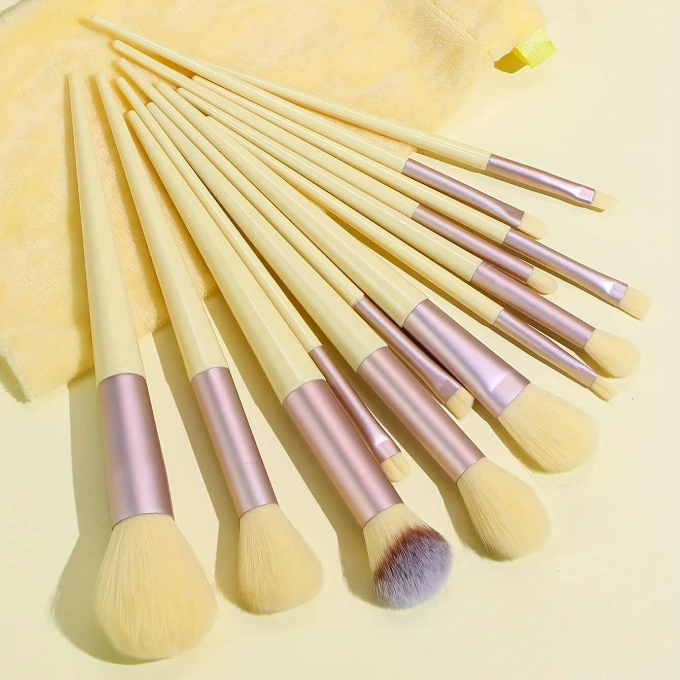 13PCS Soft Fluffy Makeup Brushes Set For Cosmetics Foundation Blush Powder Eyeshadow Kabuki Blending Makeup Brush Beauty Tool