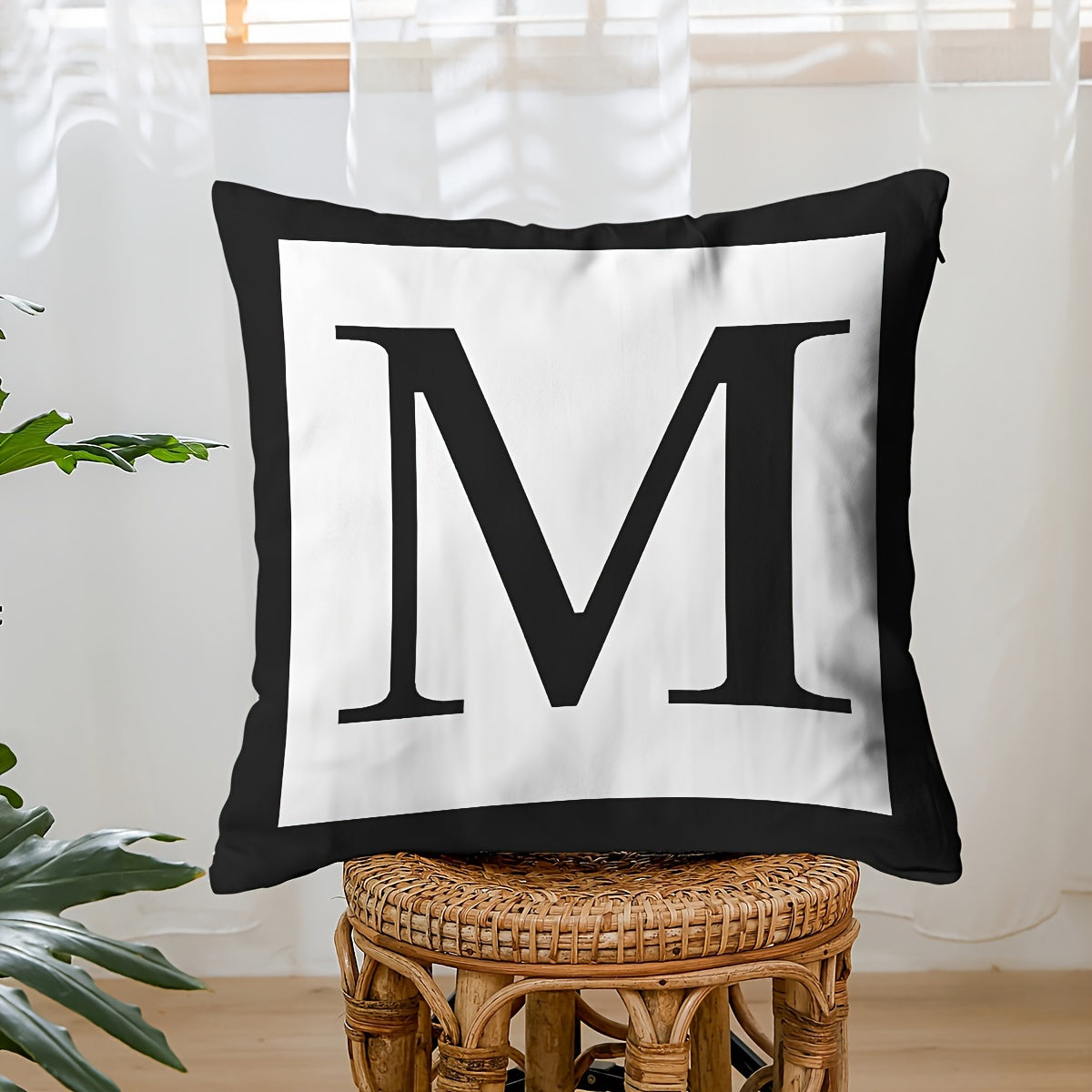 1pc No Pillow Core Initial Letter Pattern Throw Pillow Case,, Modern Simple Style Polyester Fiber Square No Pillow Core Waist Support Soft Cushion Cover Cushion Cover For Anniversary Name Abbreviation Sofa Bedroom Living Room Home Decoration