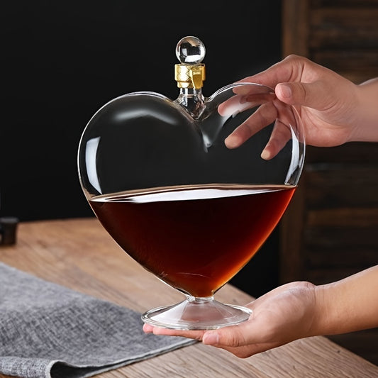 1pc Heart-shaped Decanter, 11.83oz-33.81oz Minimalist Creative Heart-shaped Decanter, Large Capacity Red Wine Decanter, Creative Love Ornament, Nis Shaped Red Wine Decanter, Lead-free Sealed Empty Wine Bottle, Glass Craft Valentine's Day Ornament